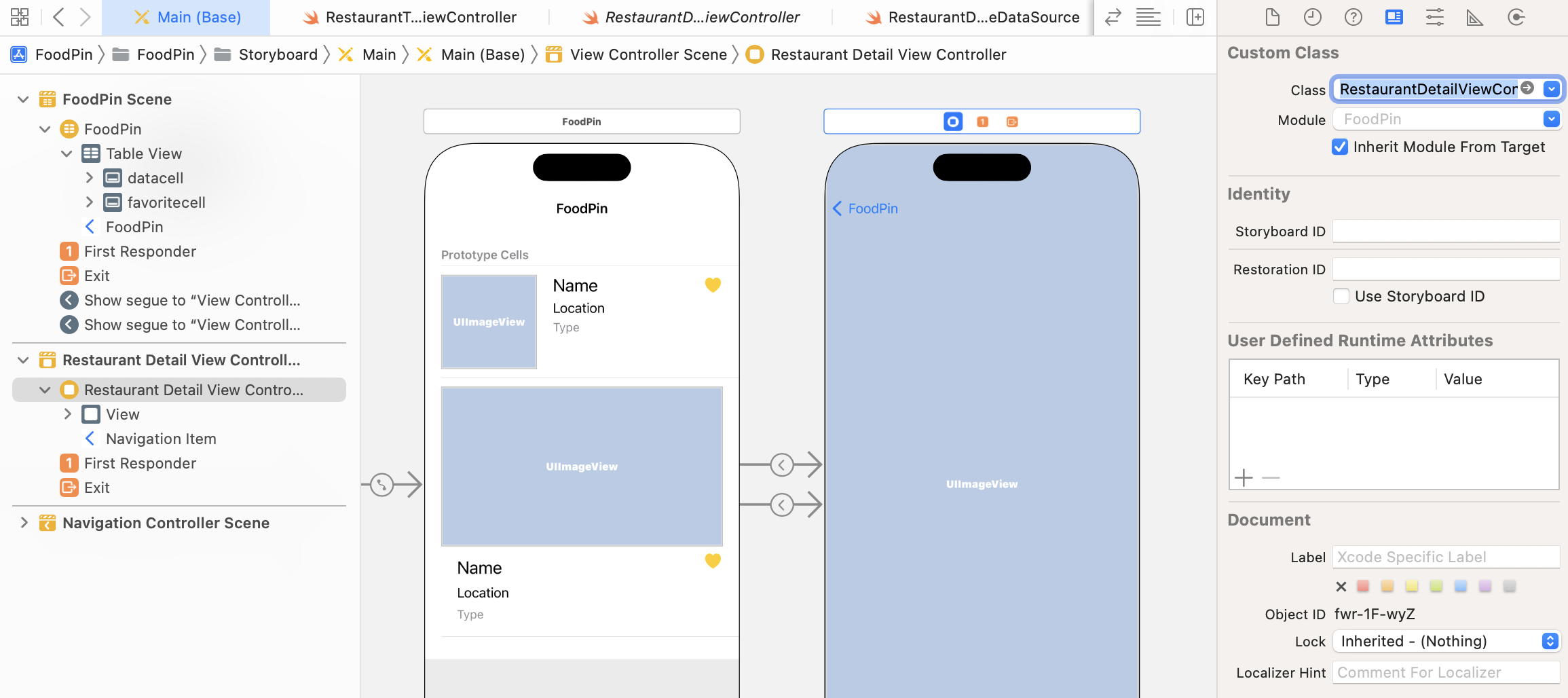 Figure 13-11. Assign a custom class for the detail view controller