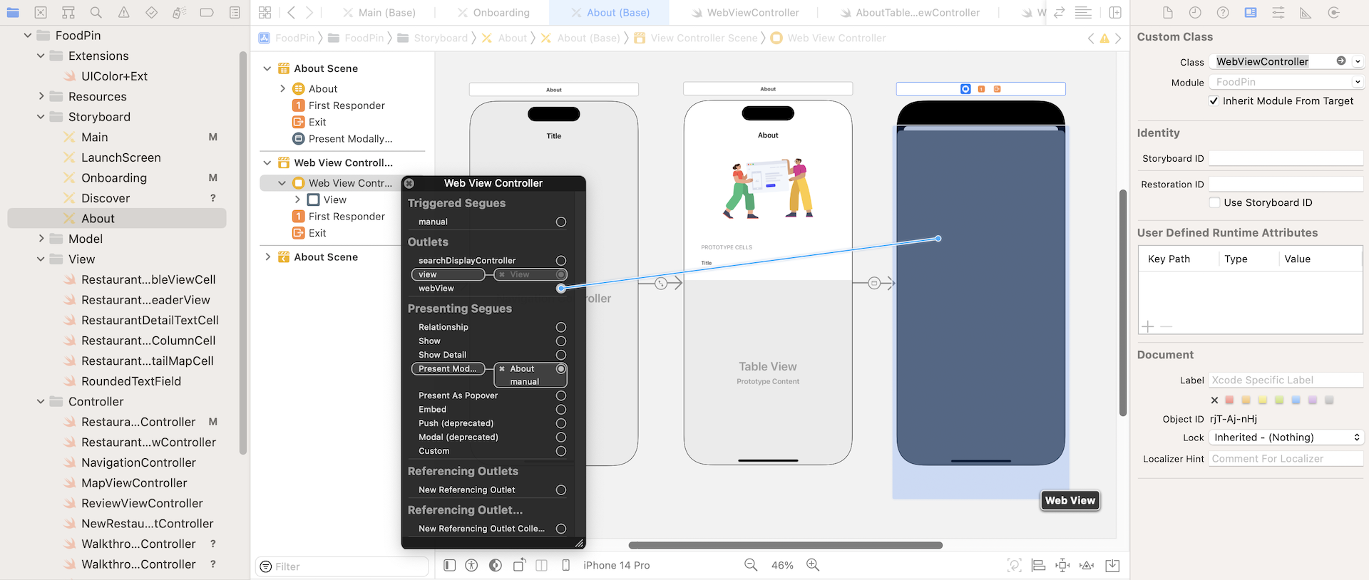 Figure 23-10. Connecting the outlet with the WebKit view object